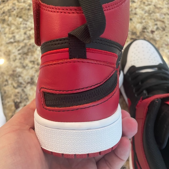 NWB Mens Air Jordan 1’s HI FLYEASE Red ann Black. Size 10 - Picture 10 of 13
